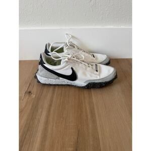 Women's Nike Waffle Racer Crater Size 9 Summit White Black-Photon Dust Shoes